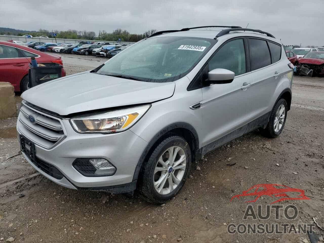 FORD ESCAPE 2018 - 1FMCU0GD8JUC14007