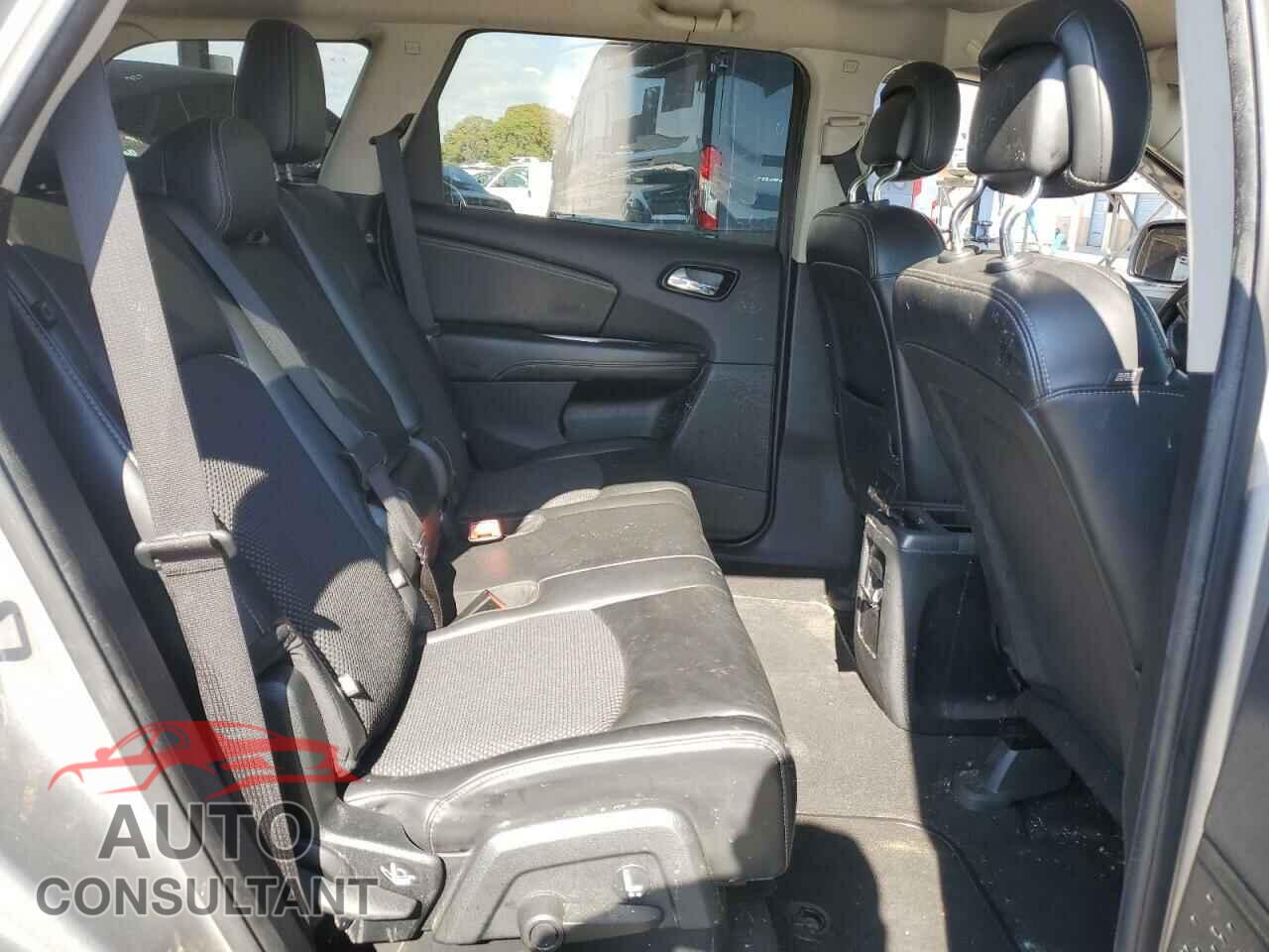 DODGE JOURNEY 2017 - 3C4PDCGGXHT507557