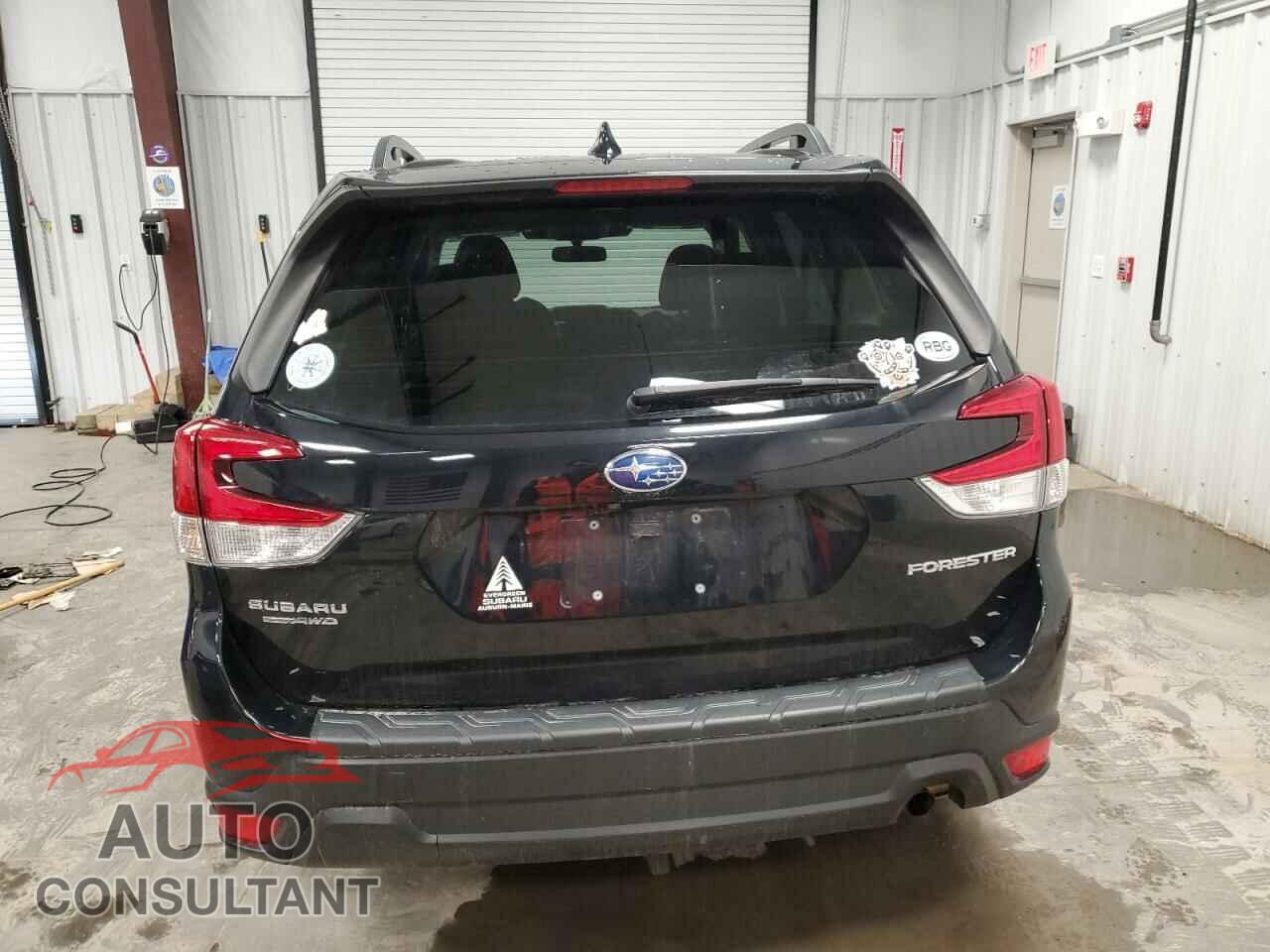 SUBARU FORESTER 2022 - JF2SKAEC2NH421272