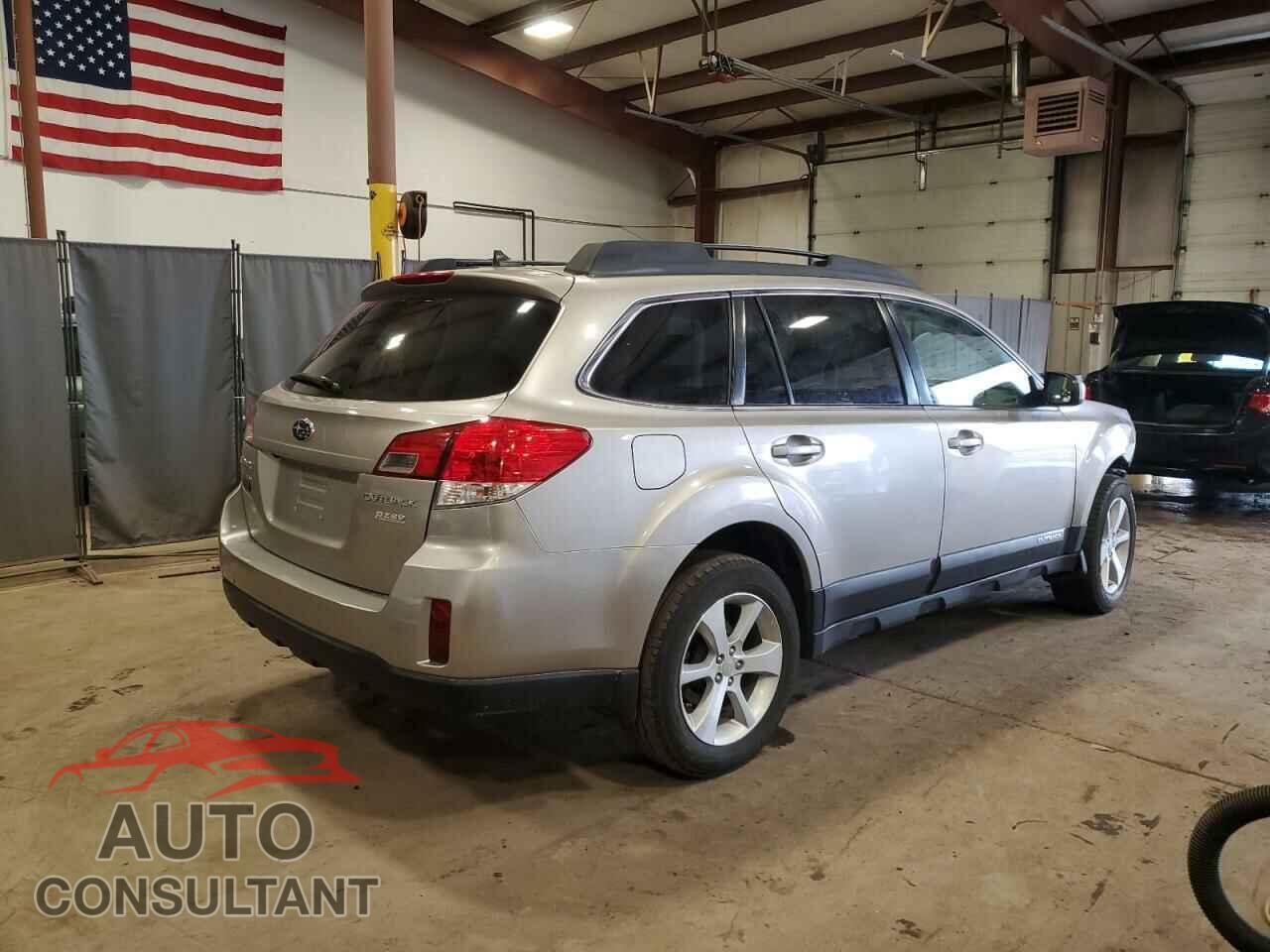 SUBARU OUTBACK 2014 - 4S4BRBLCXE3239802