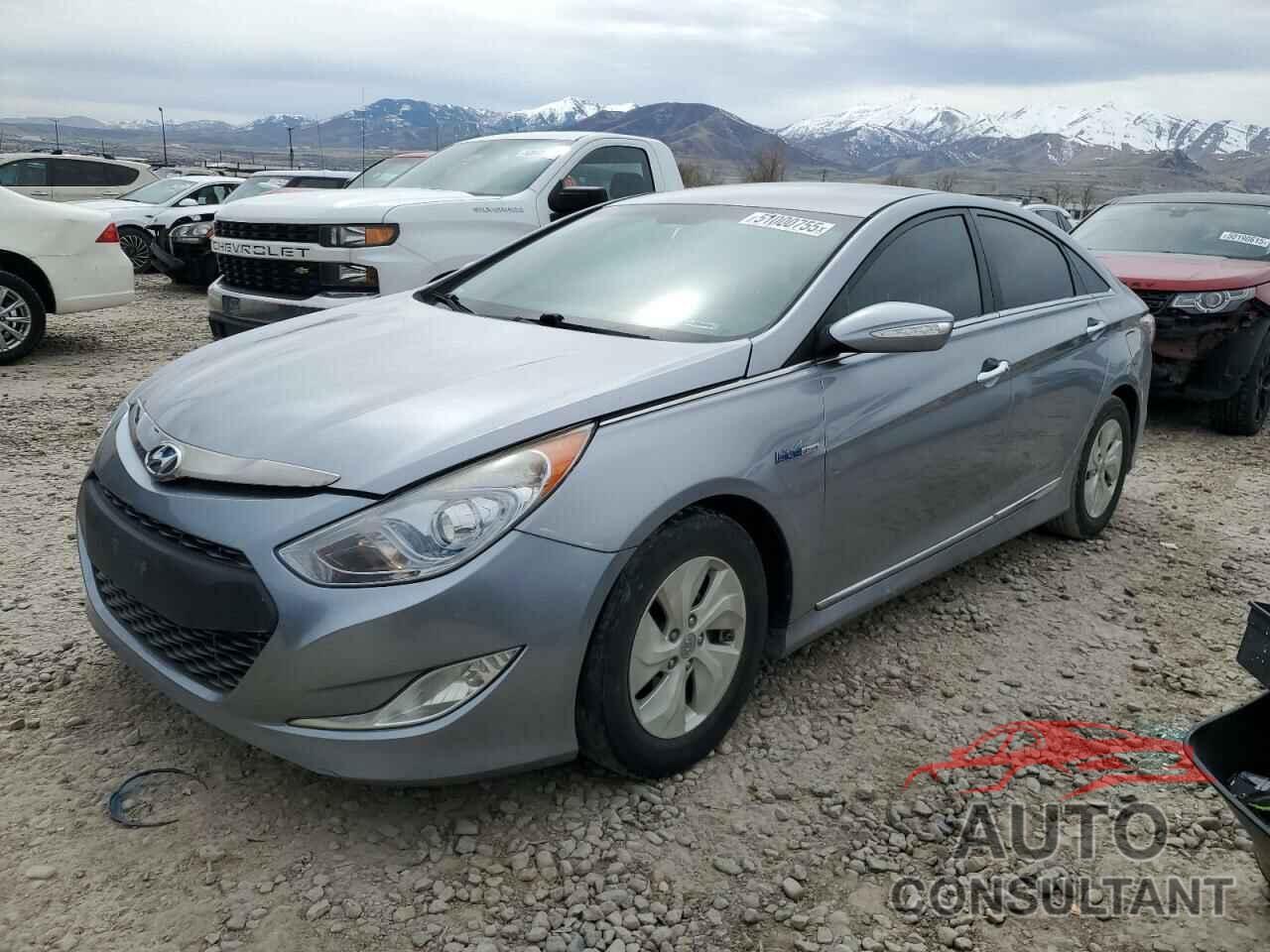 HYUNDAI SONATA 2015 - KMHEC4A46FA121202