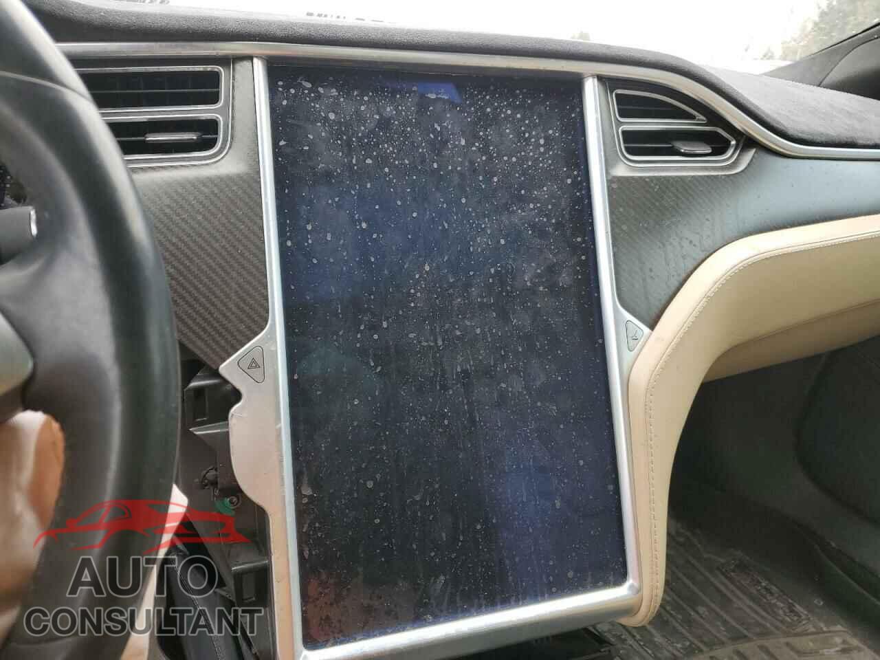 TESLA MODEL S 2015 - 5YJSA1E48FF107573