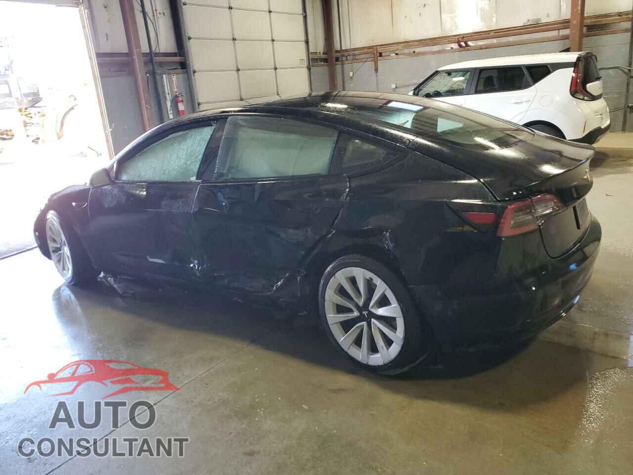 TESLA MODEL 3 2022 - 5YJ3E1EA4NF290807