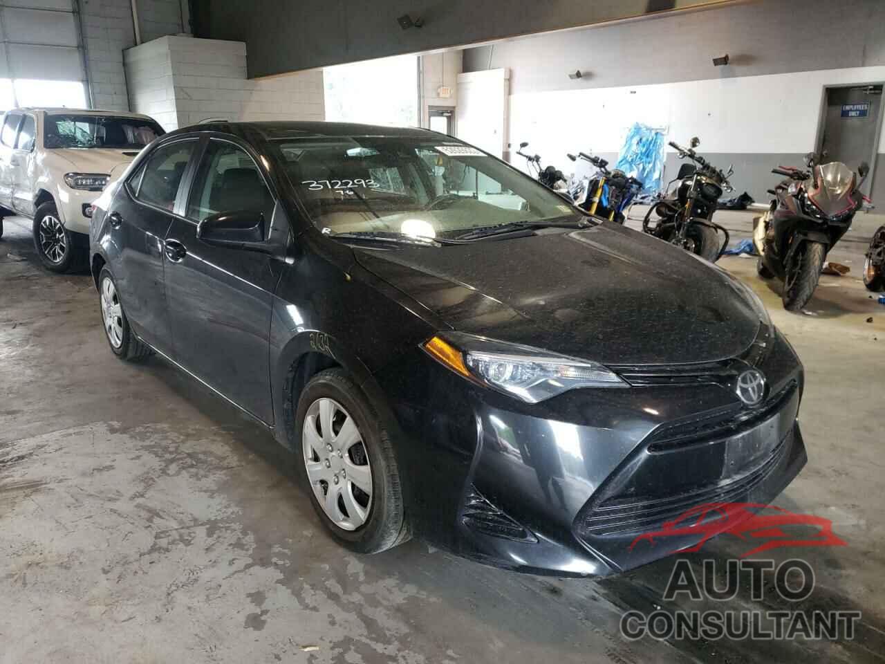 TOYOTA COROLLA 2018 - 2T1BURHE5JC067413