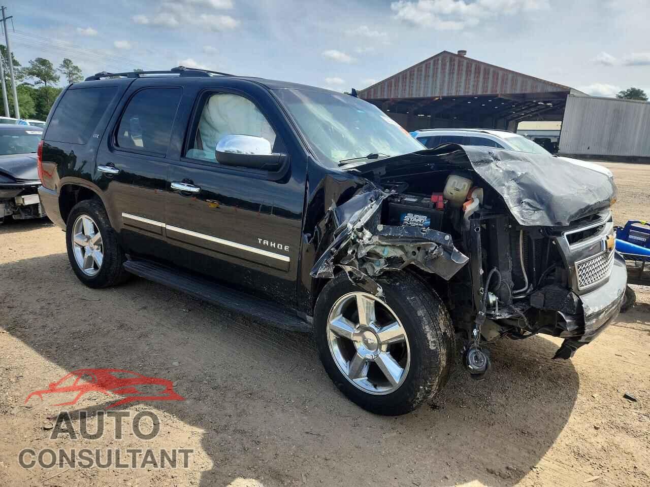 CHEVROLET TAHOE 2013 - 1GNSCCE01DR253296