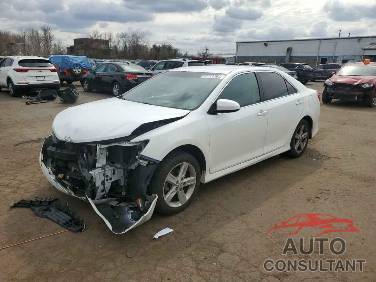 TOYOTA CAMRY 2012 - 4T1BF1FK4CU608585