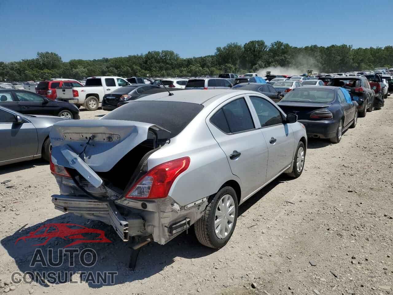 NISSAN VERSA 2016 - 3N1CN7AP1GL893346