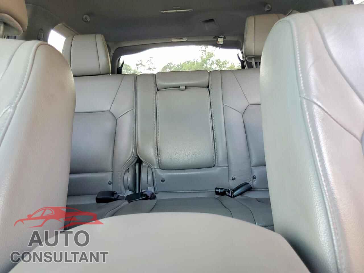 HONDA PILOT 2013 - 5FNYF4H94DB054906