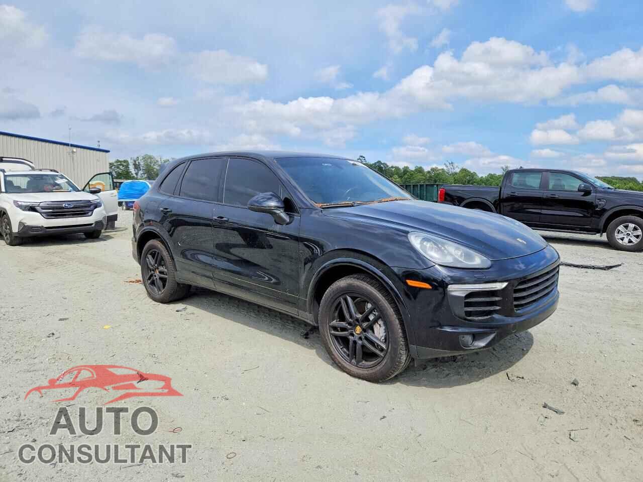 PORSCHE CAYENNE 2018 - WP1AA2A26JKA01395
