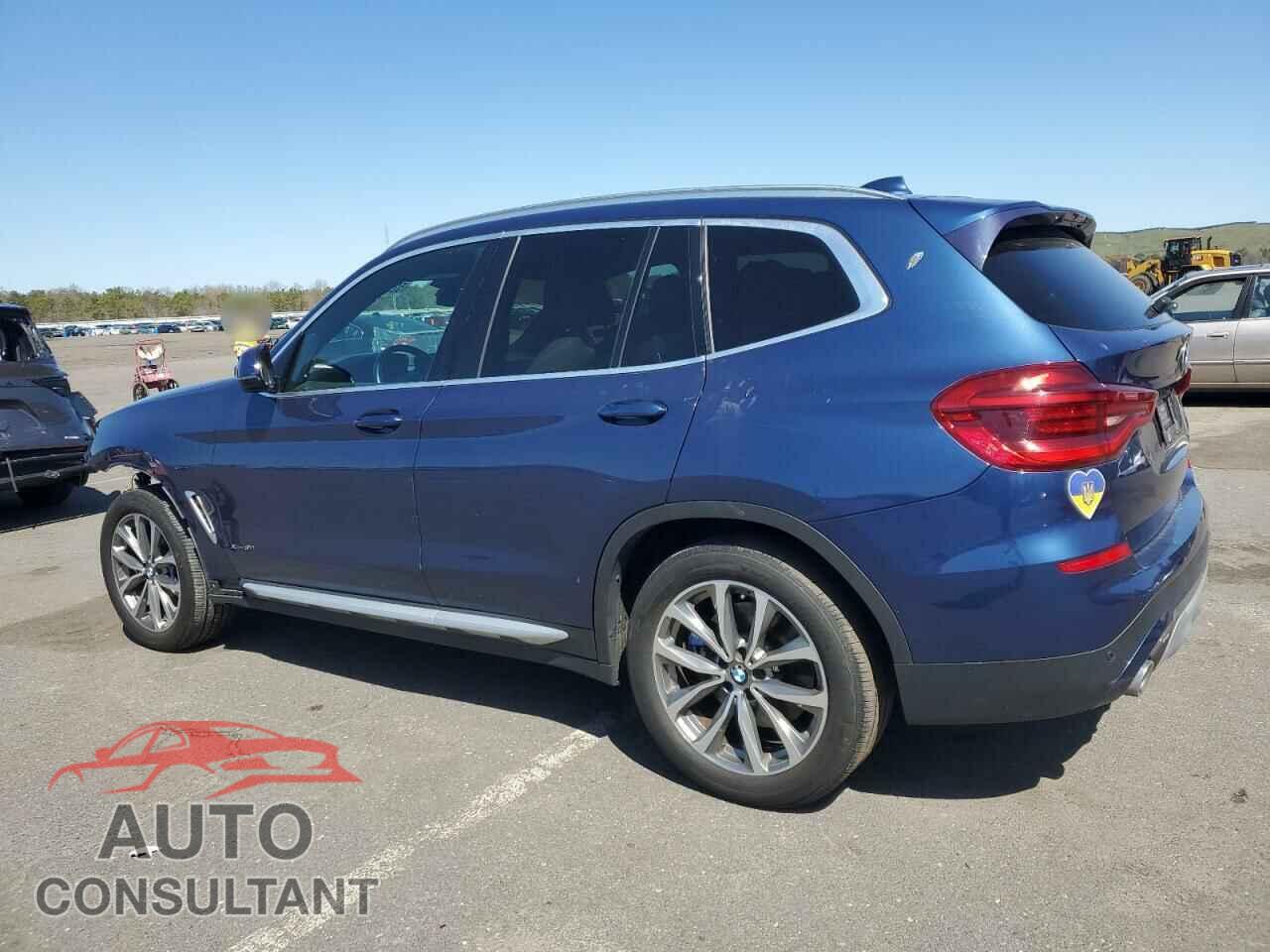 BMW X3 2018 - 5UXTR9C54JLD64776