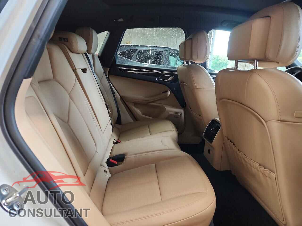 PORSCHE MACAN 2021 - WP1AA2A55MLB02811