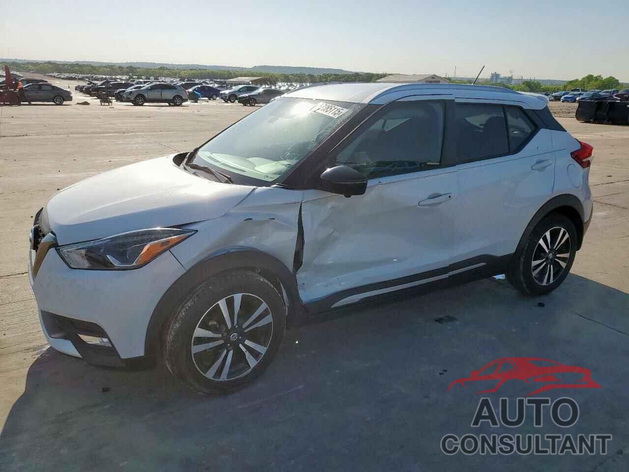 NISSAN KICKS 2019 - 3N1CP5CU3KL492133