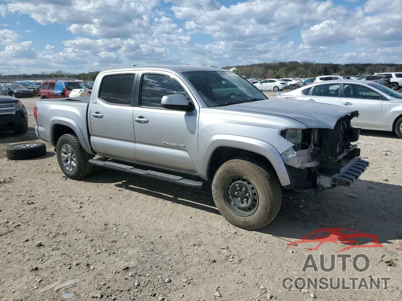 TOYOTA TACOMA 2018 - 5TFCZ5ANXJX123727