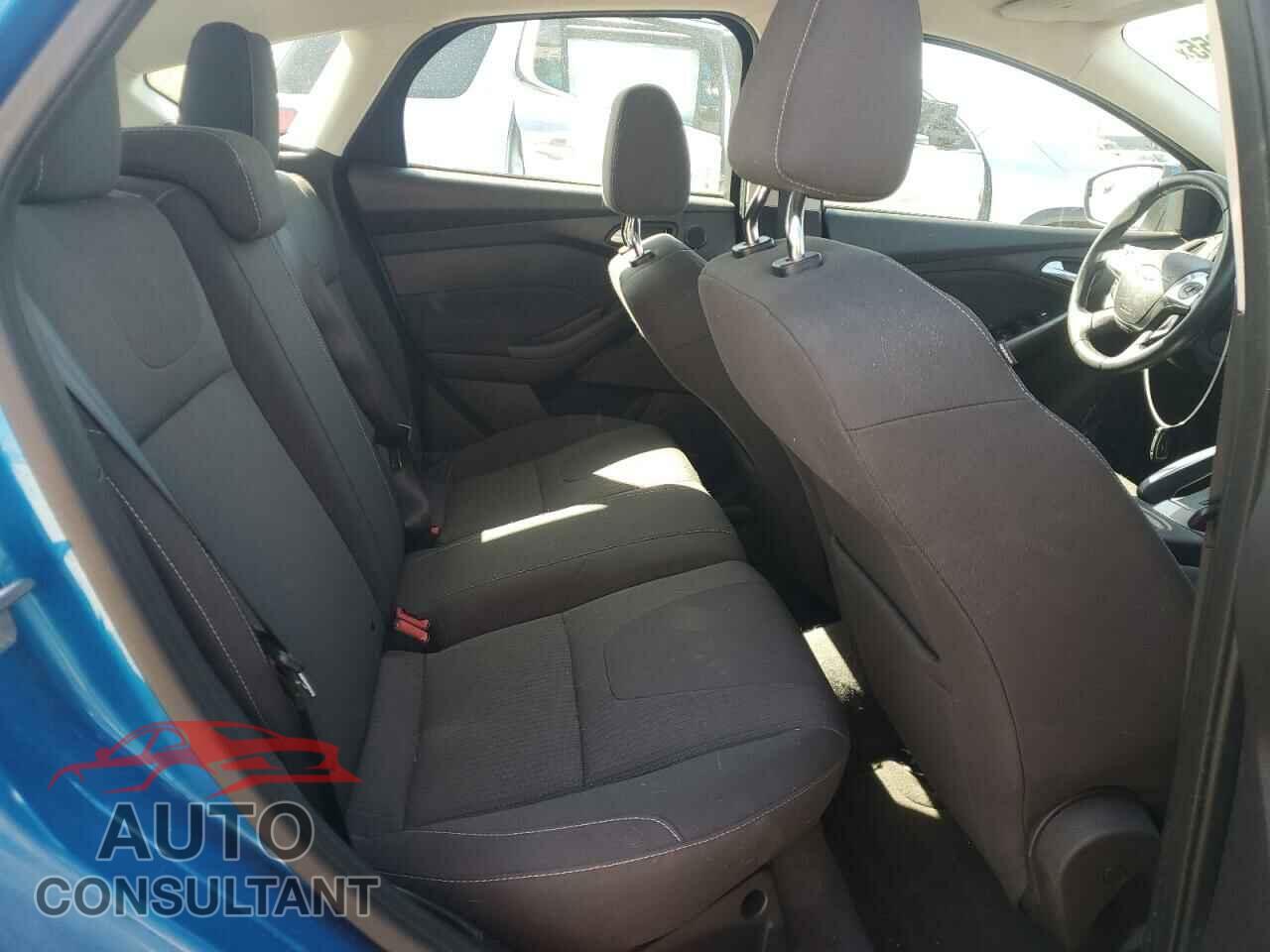 FORD FOCUS 2012 - 1FAHP3N28CL100592