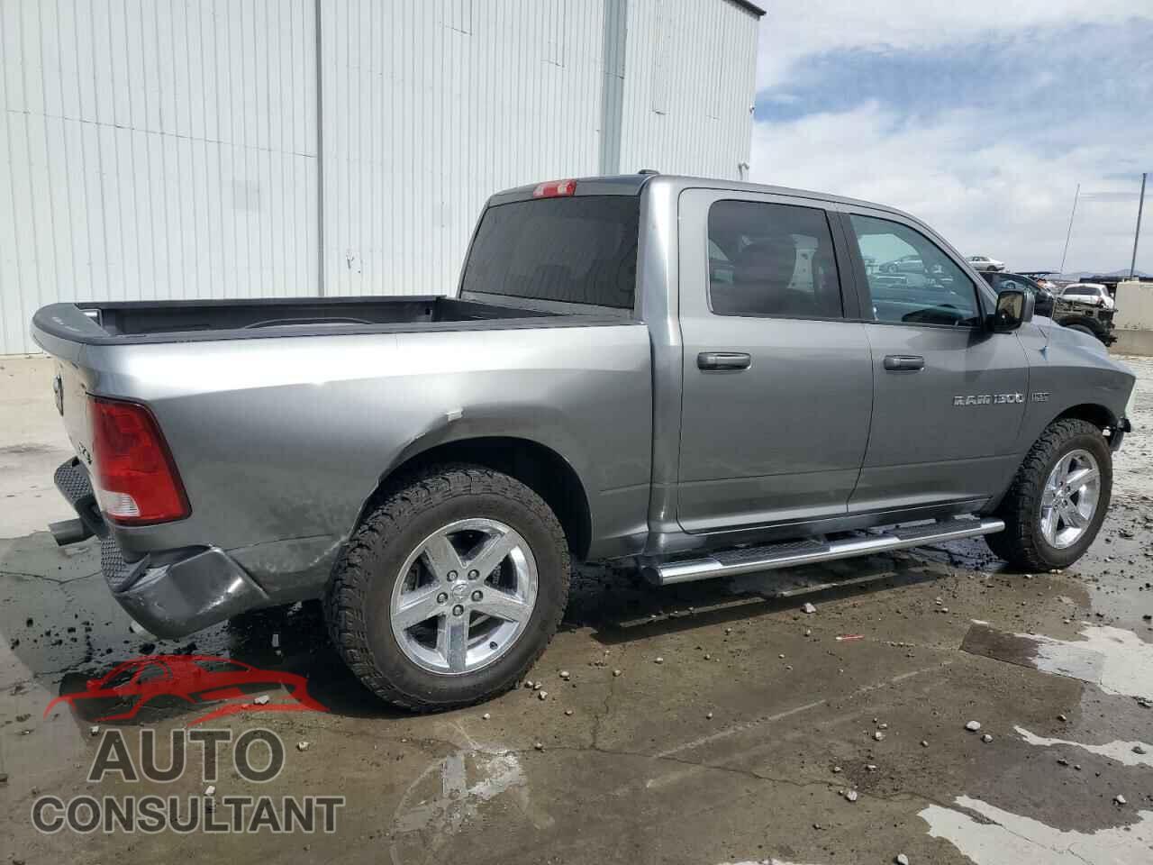 DODGE RAM 1500 2012 - 1C6RD7MT2CS242118