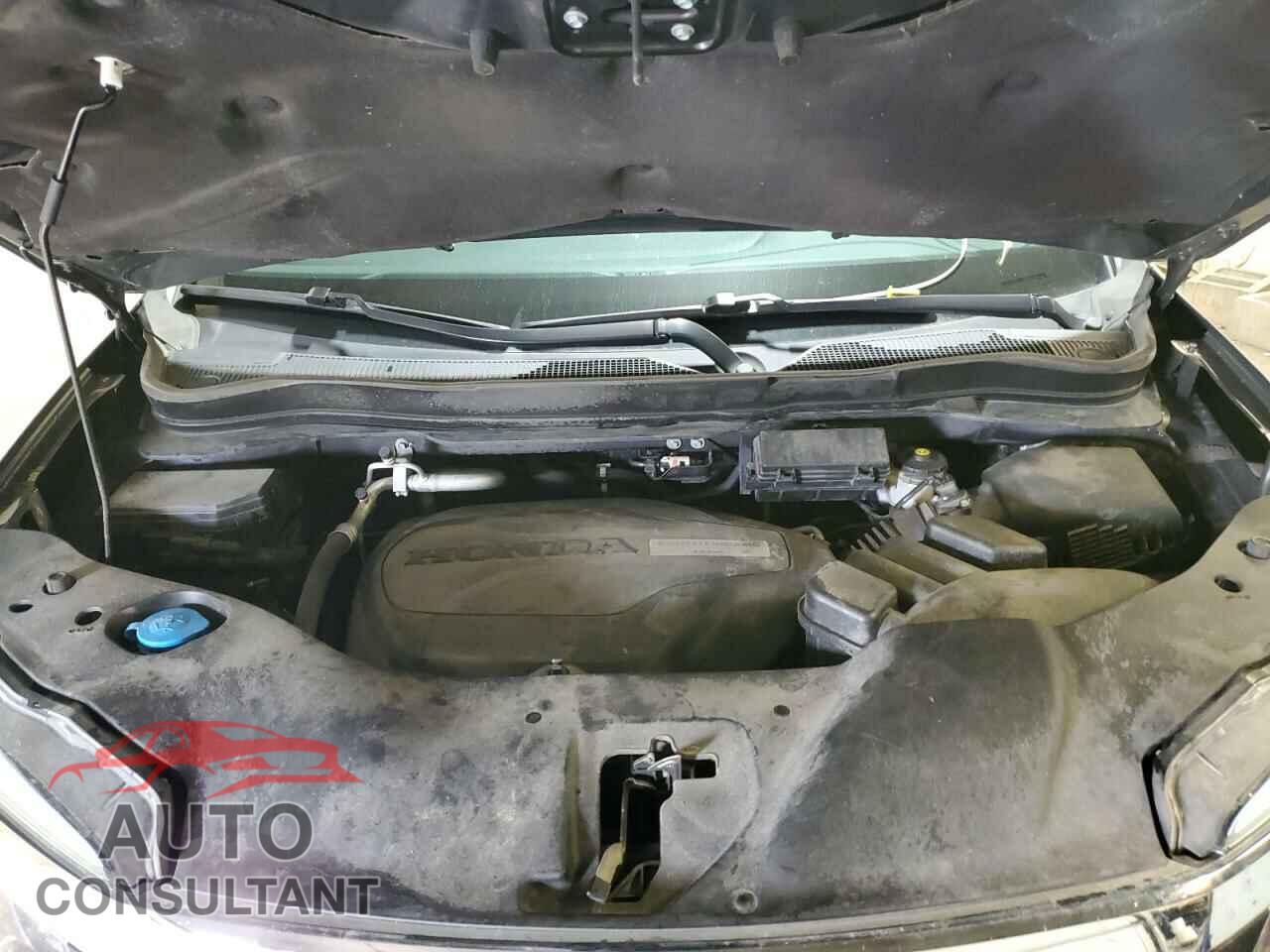 HONDA PILOT 2018 - 5FNYF6H58JB028118
