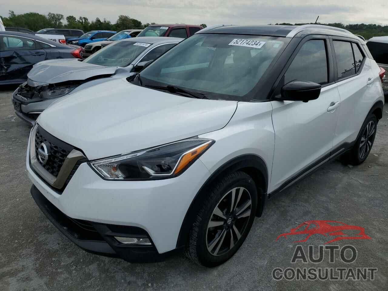 NISSAN KICKS 2019 - 3N1CP5CU1KL471698