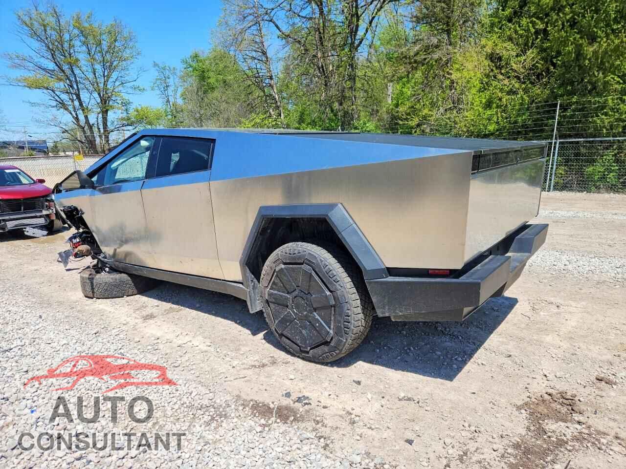 TESLA CYBERTRUCK 2025 - 7G2CEHED1SA061056