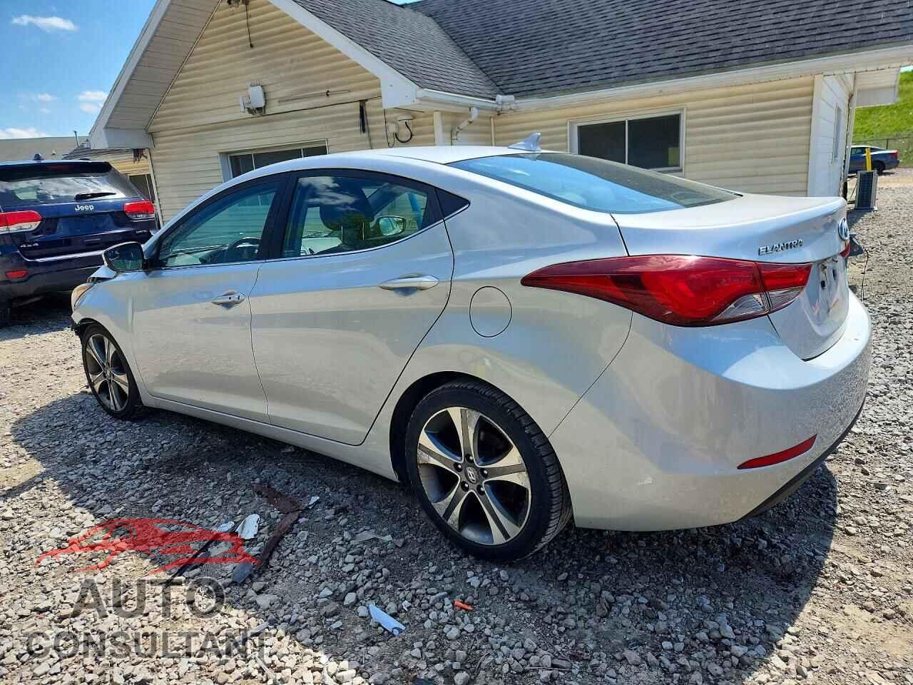 HYUNDAI ELANTRA 2014 - KMHDH4AH8EU075546