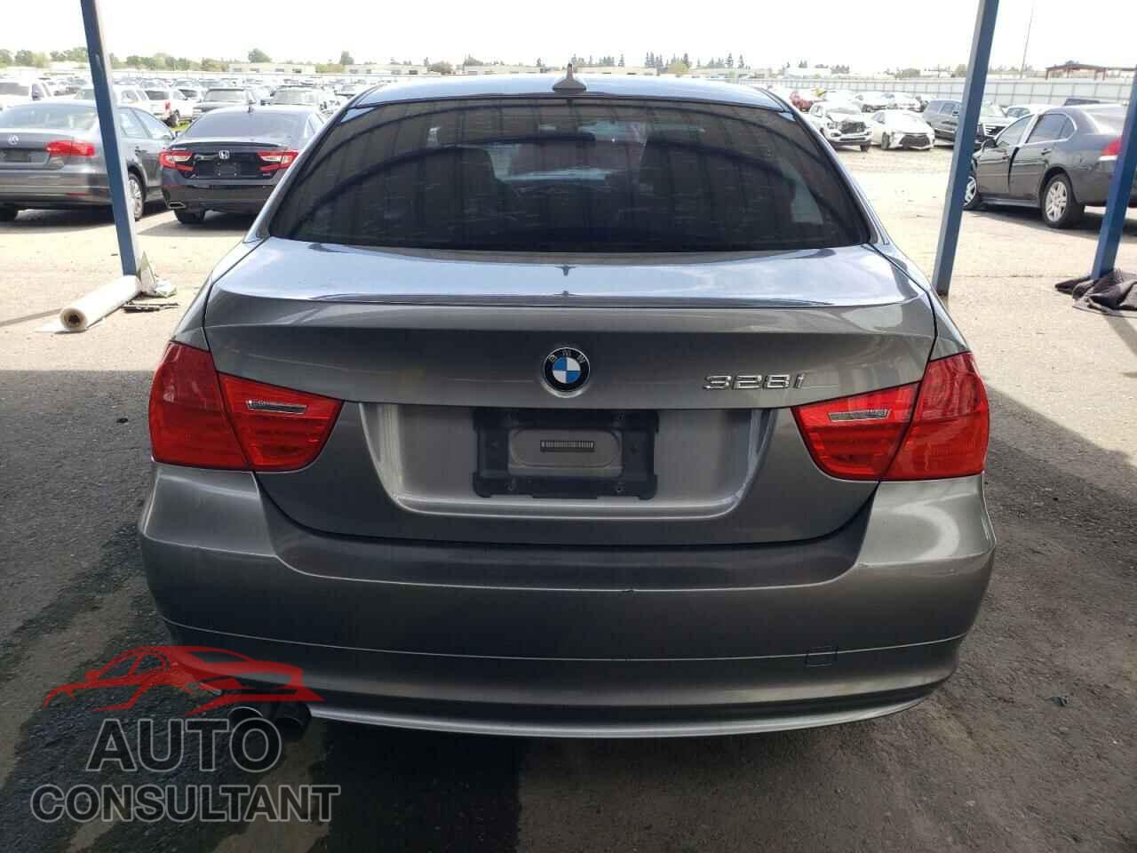 BMW 3 SERIES 2011 - WBAPH5C50BA444114