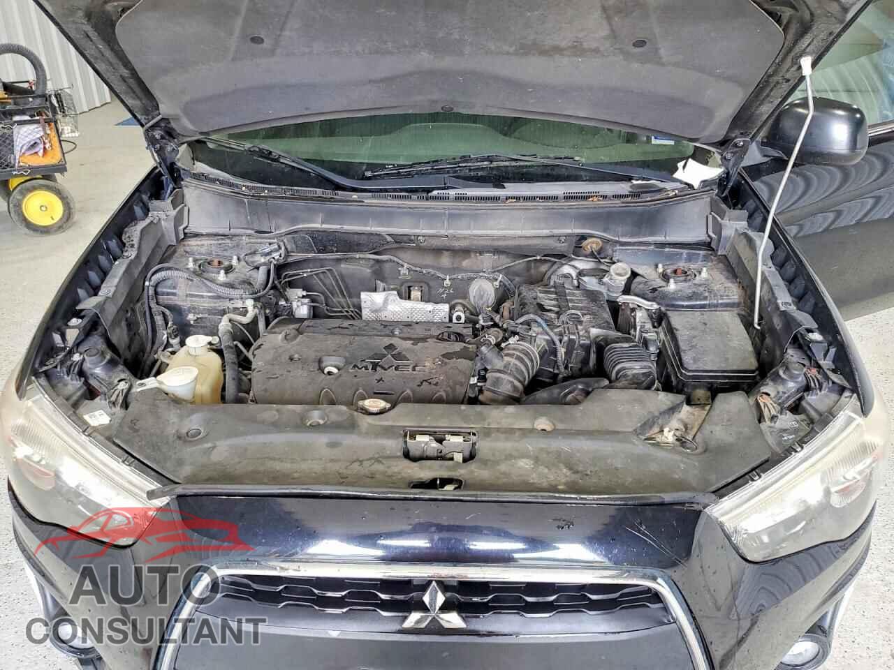MITSUBISHI OUTLANDER 2015 - 4A4AP4AU2FE004533