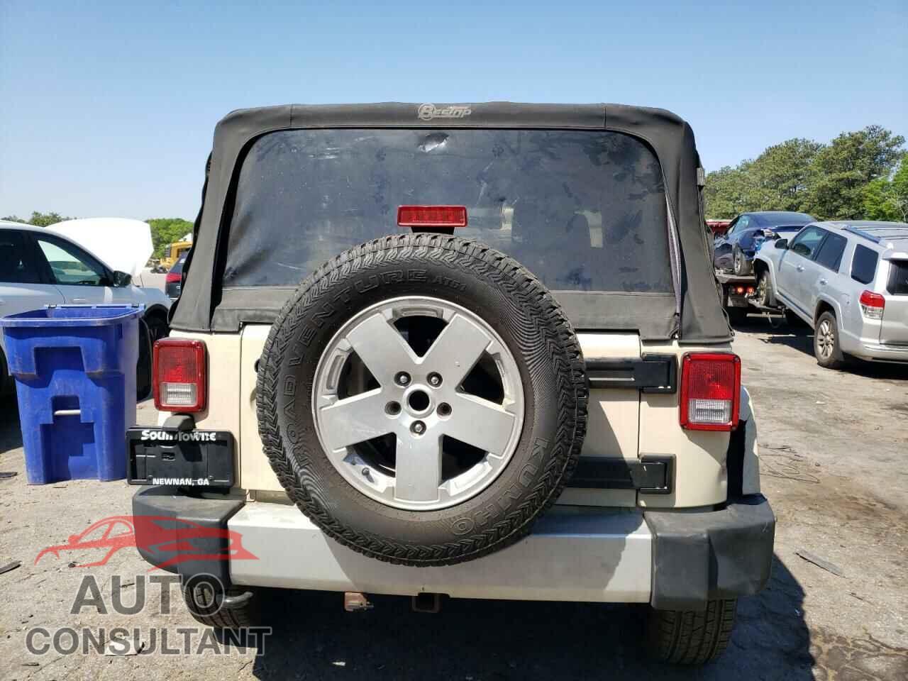 JEEP WRANGLER 2011 - 1J4AA5D10BL528862