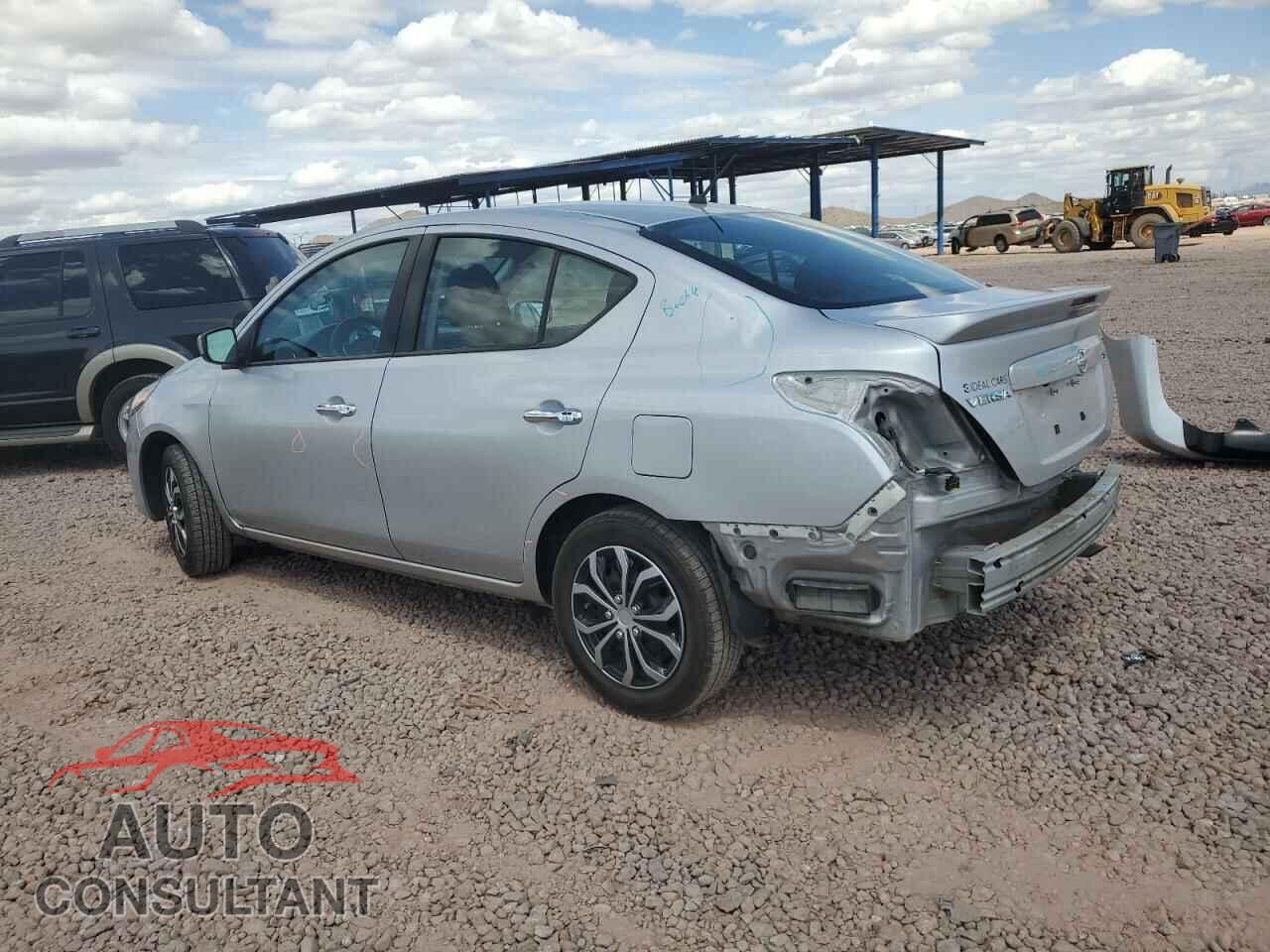 NISSAN VERSA 2019 - 3N1CN7AP3KL852788