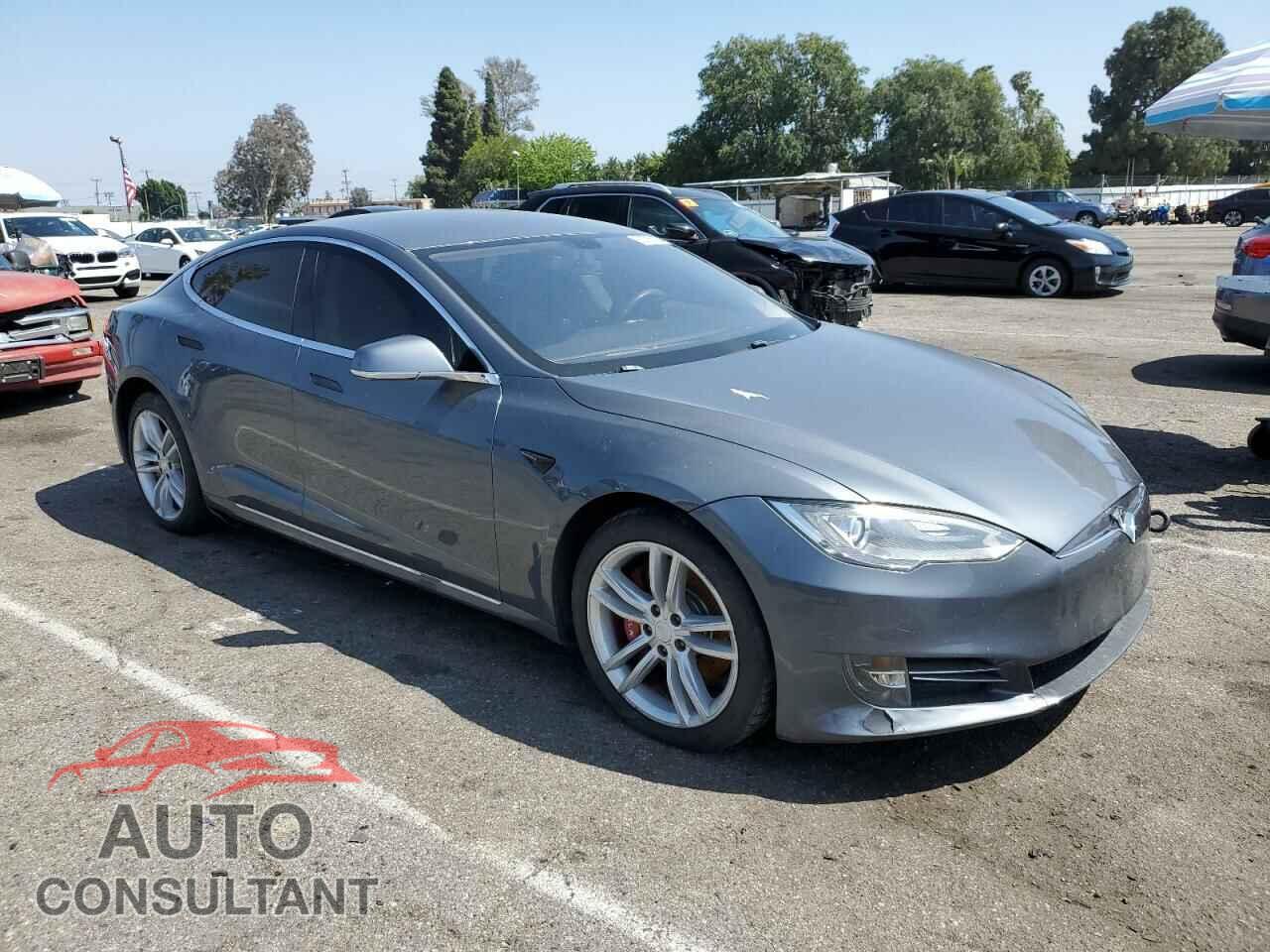 TESLA MODEL S 2014 - 5YJSA1H17EFP36595