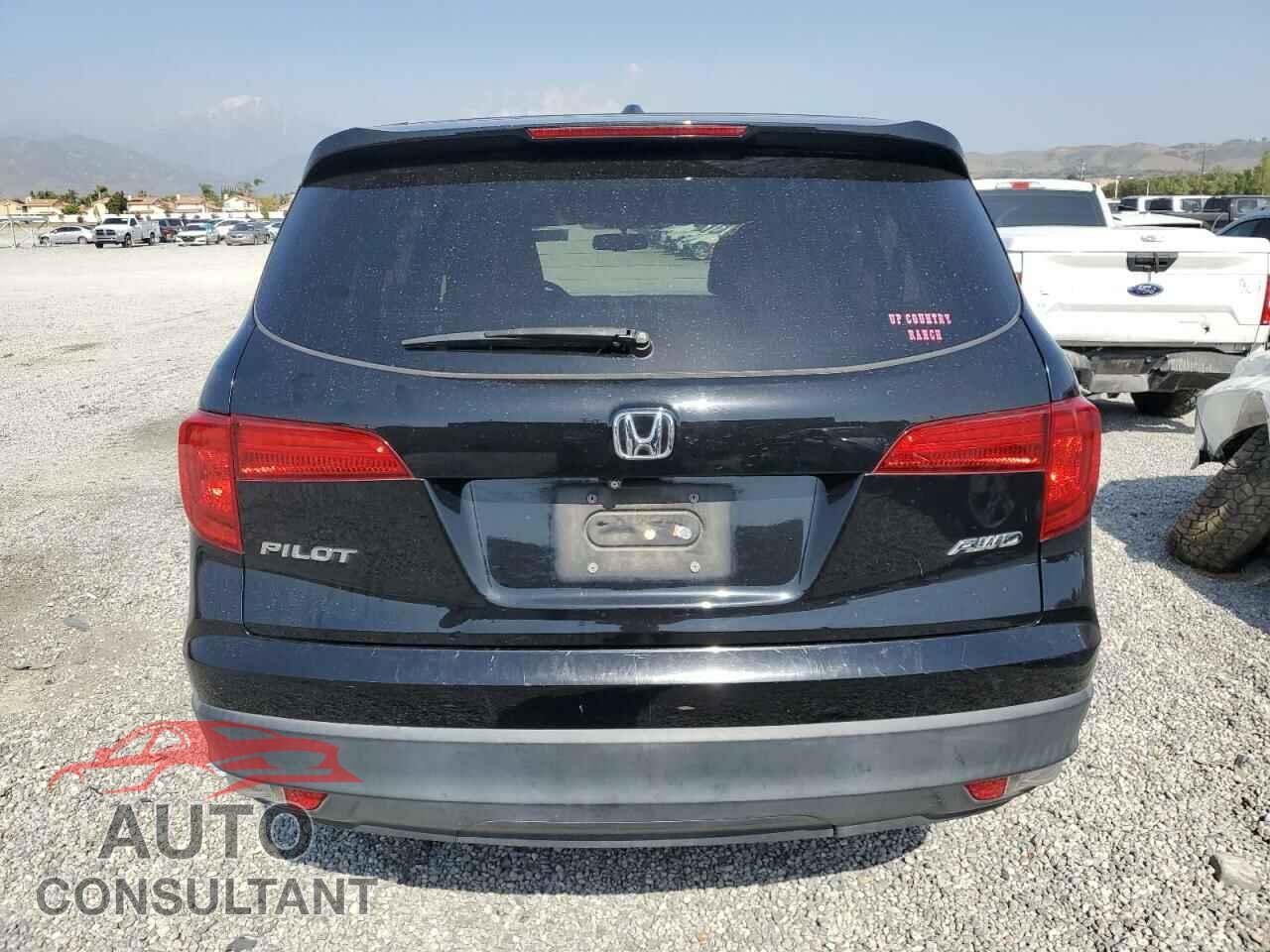 HONDA PILOT 2017 - 5FNYF6H74HB048376