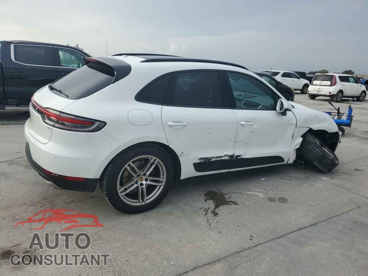 PORSCHE MACAN 2021 - WP1AA2A55MLB11458