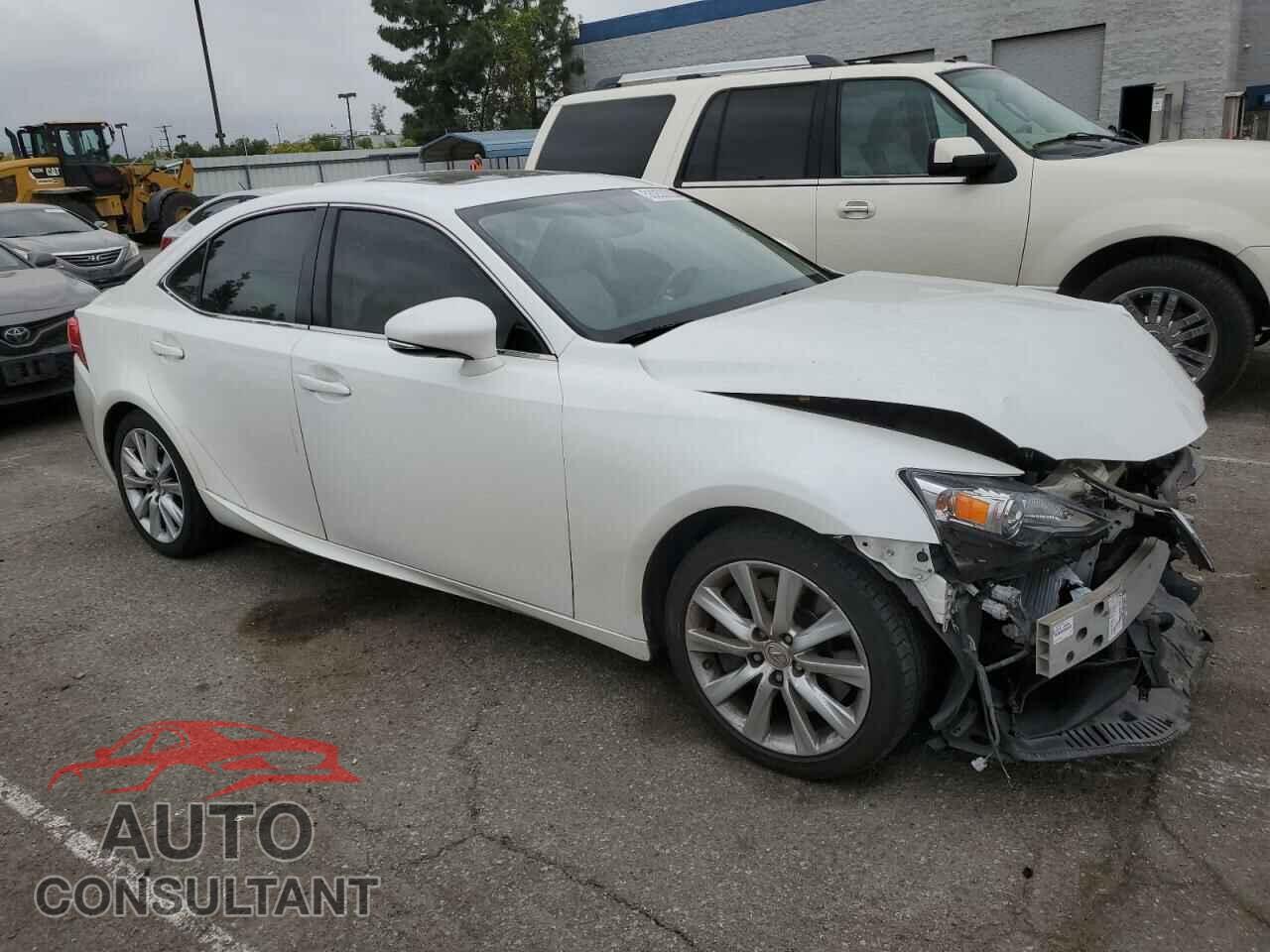LEXUS IS 2016 - JTHBA1D21G5032913