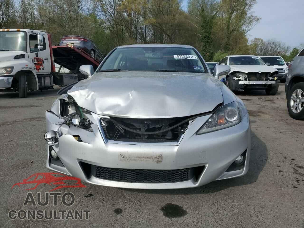 LEXUS IS 2013 - JTHCF5C27D5063268