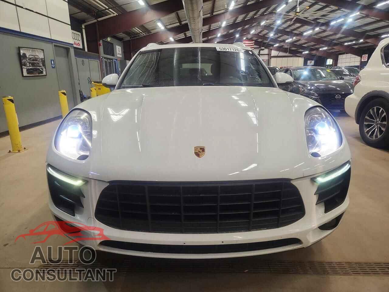 PORSCHE MACAN 2015 - WP1AB2A57FLB55025