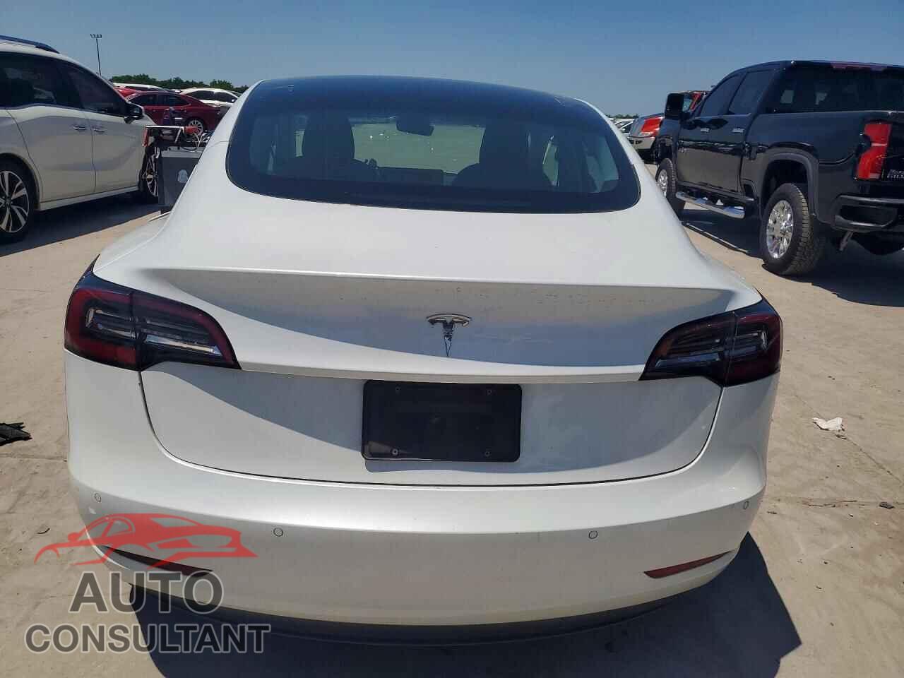 TESLA MODEL 3 2021 - 5YJ3E1EA6MF911415