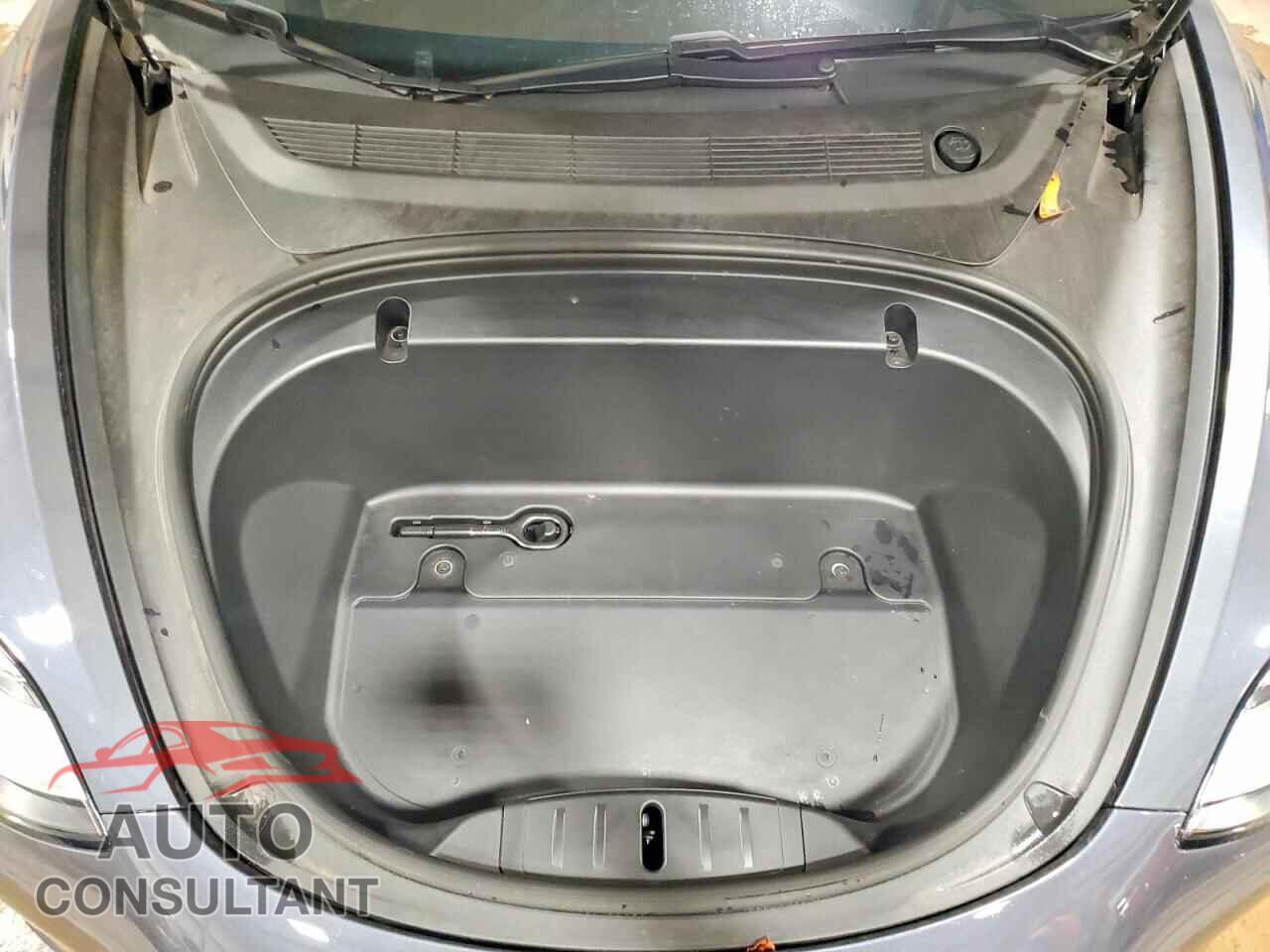 TESLA MODEL 3 2020 - 5YJ3E1EB2LF733705