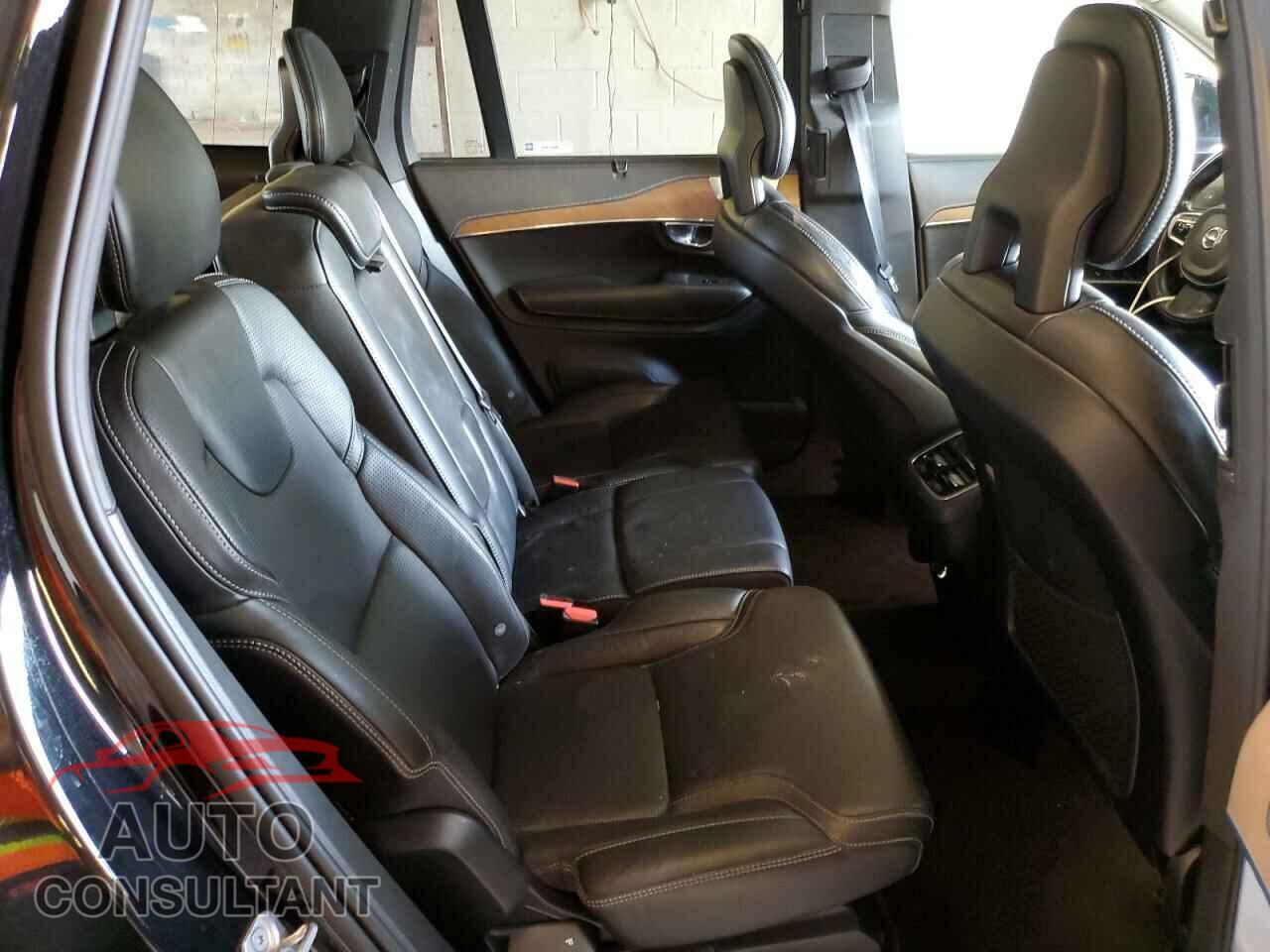 VOLVO XC90 2017 - YV4A22PL6H1105378