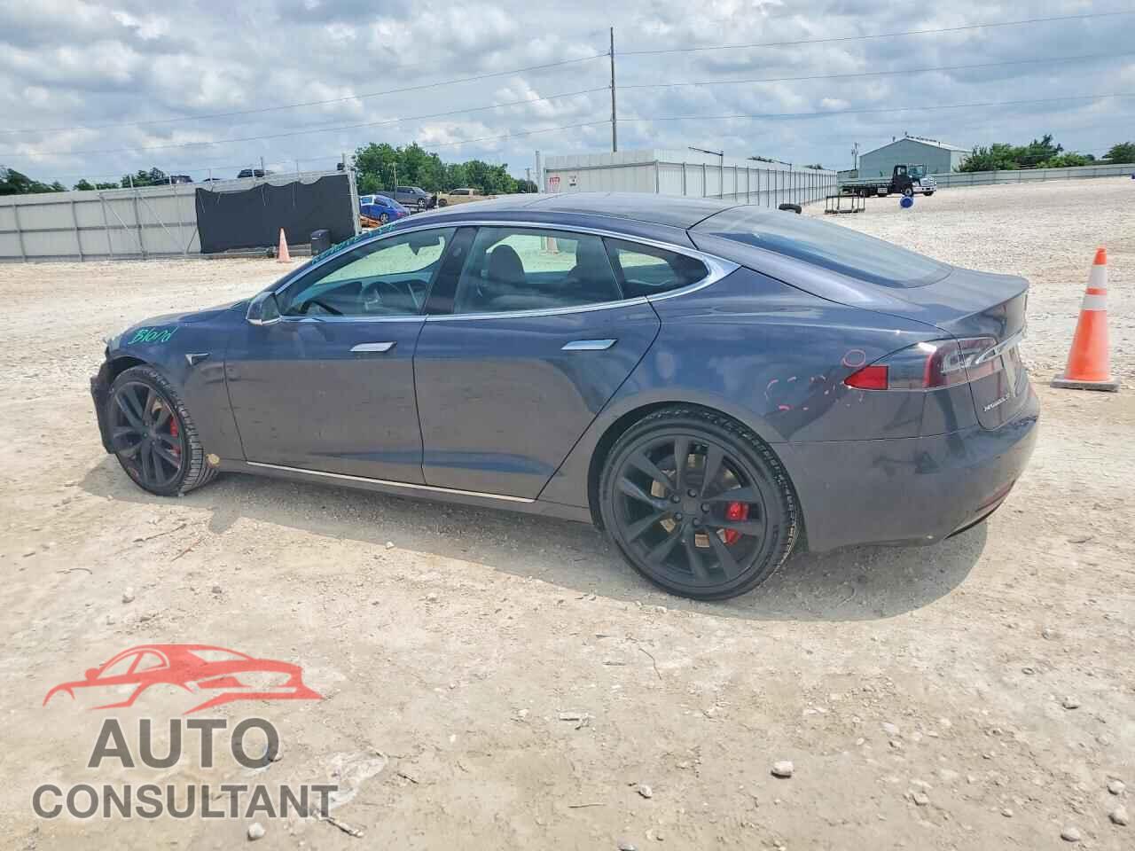 TESLA MODEL S 2018 - 5YJSA1E41JF287665