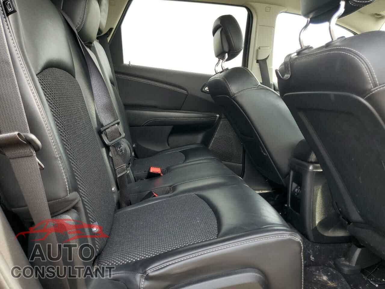 DODGE JOURNEY 2015 - 3C4PDDGG9FT748867