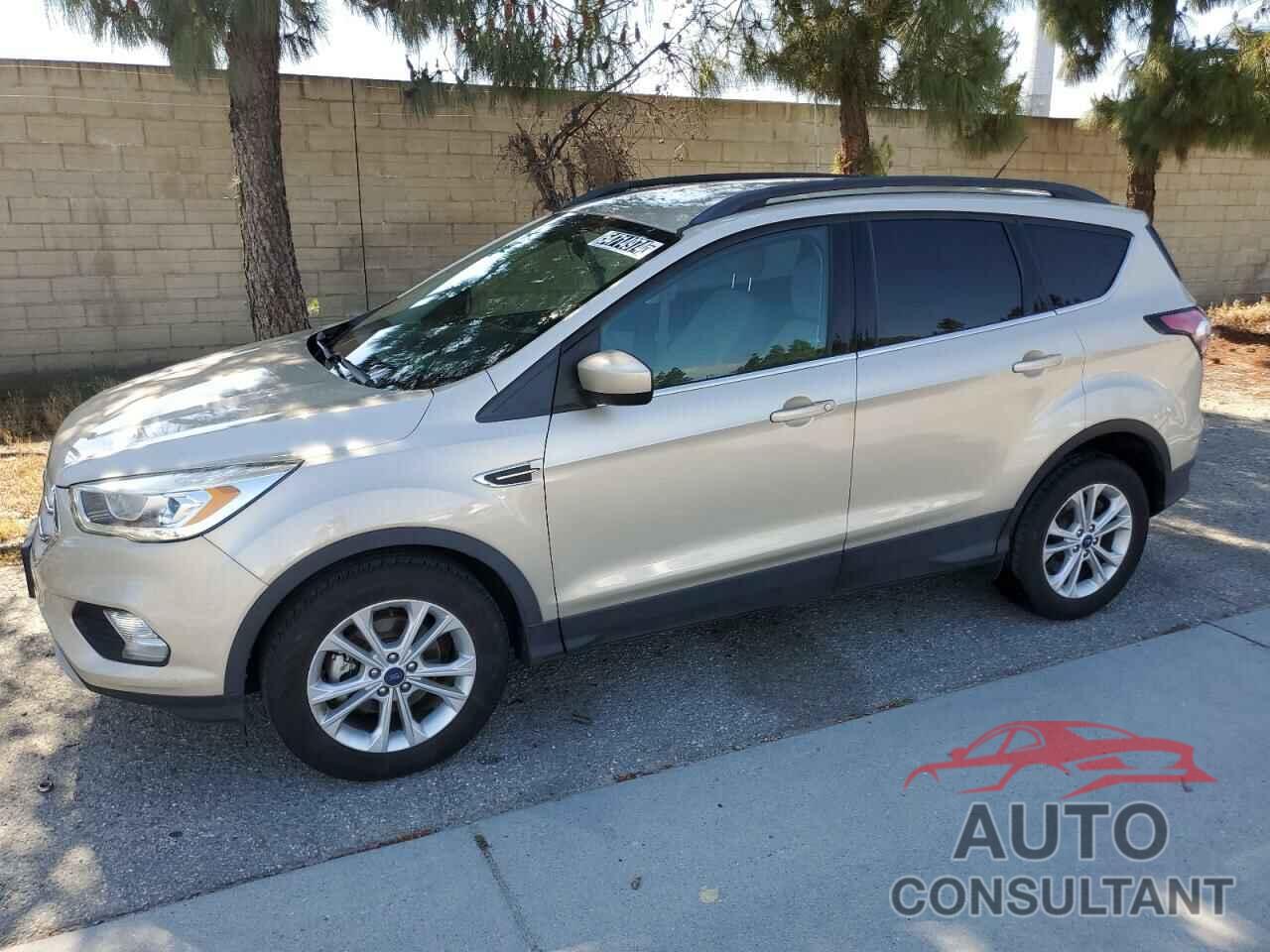 FORD ESCAPE 2017 - 1FMCU0GD5HUE75699