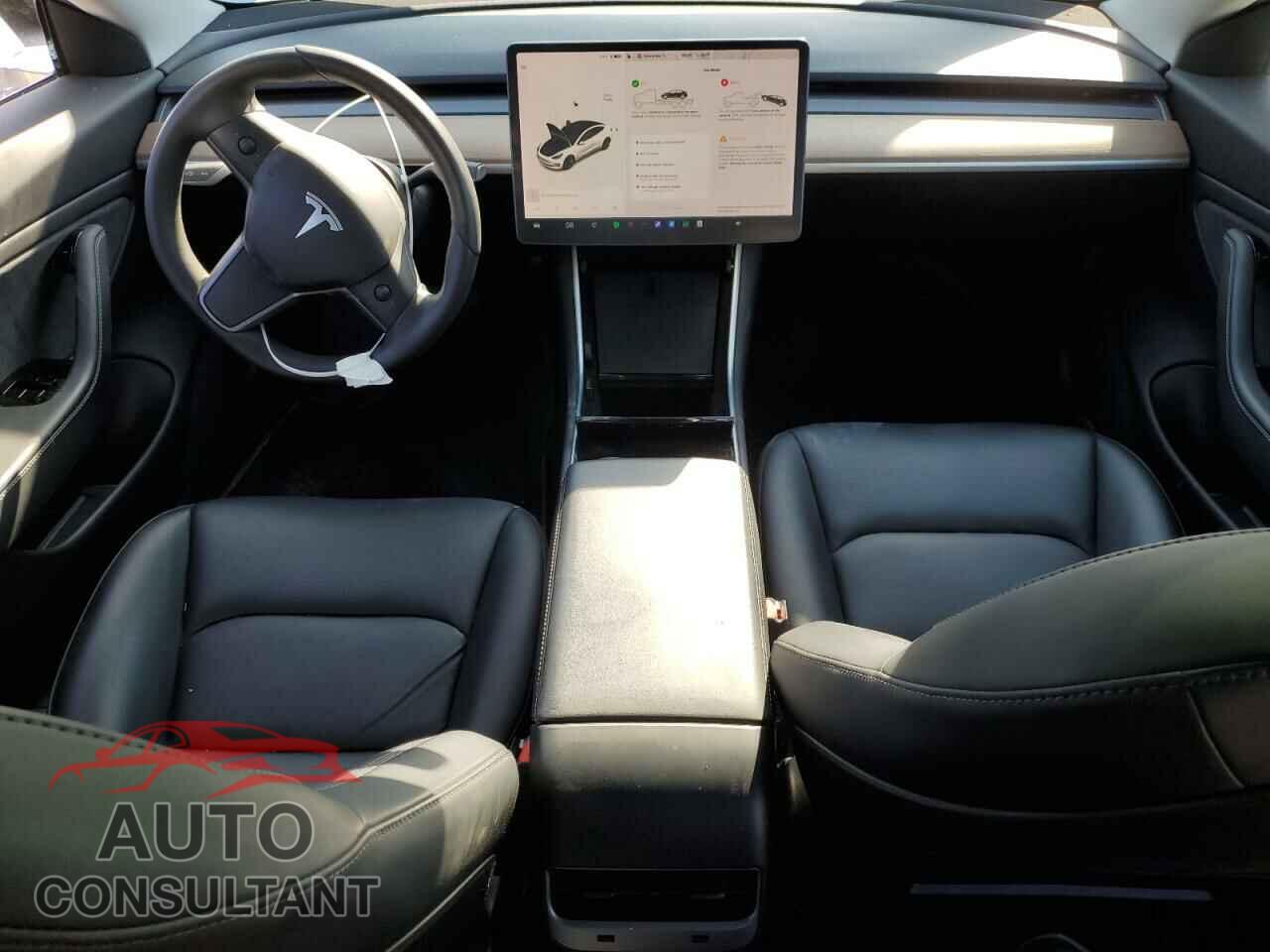 TESLA MODEL 3 2019 - 5YJ3E1EB2KF442345