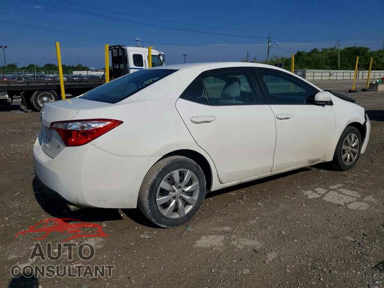 TOYOTA COROLLA 2015 - 2T1BURHE3FC267004