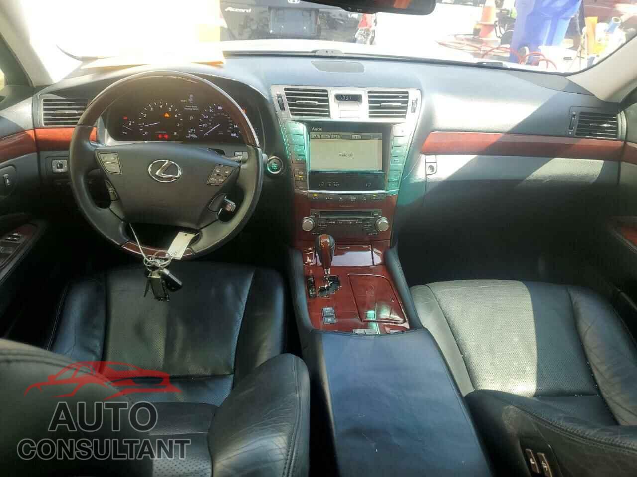 LEXUS LS460 2010 - JTHBL5EF6A5098545