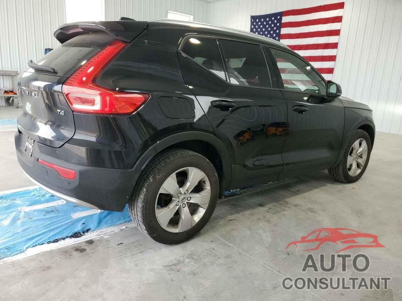 VOLVO XC40 2021 - YV4AC2HK8M2581963
