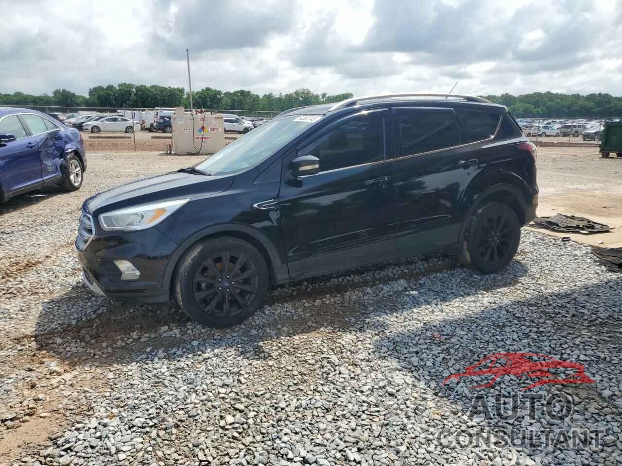 FORD ESCAPE 2017 - 1FMCU0JD3HUE63334