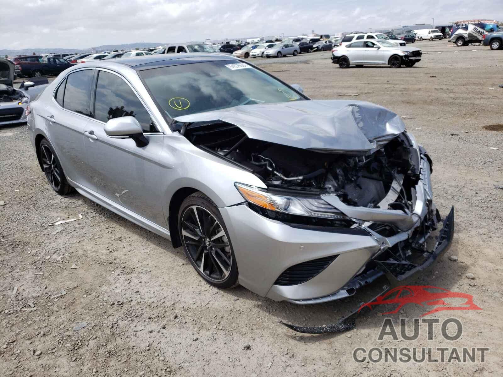 TOYOTA CAMRY 2018 - 4T1BZ1HK9JU021316