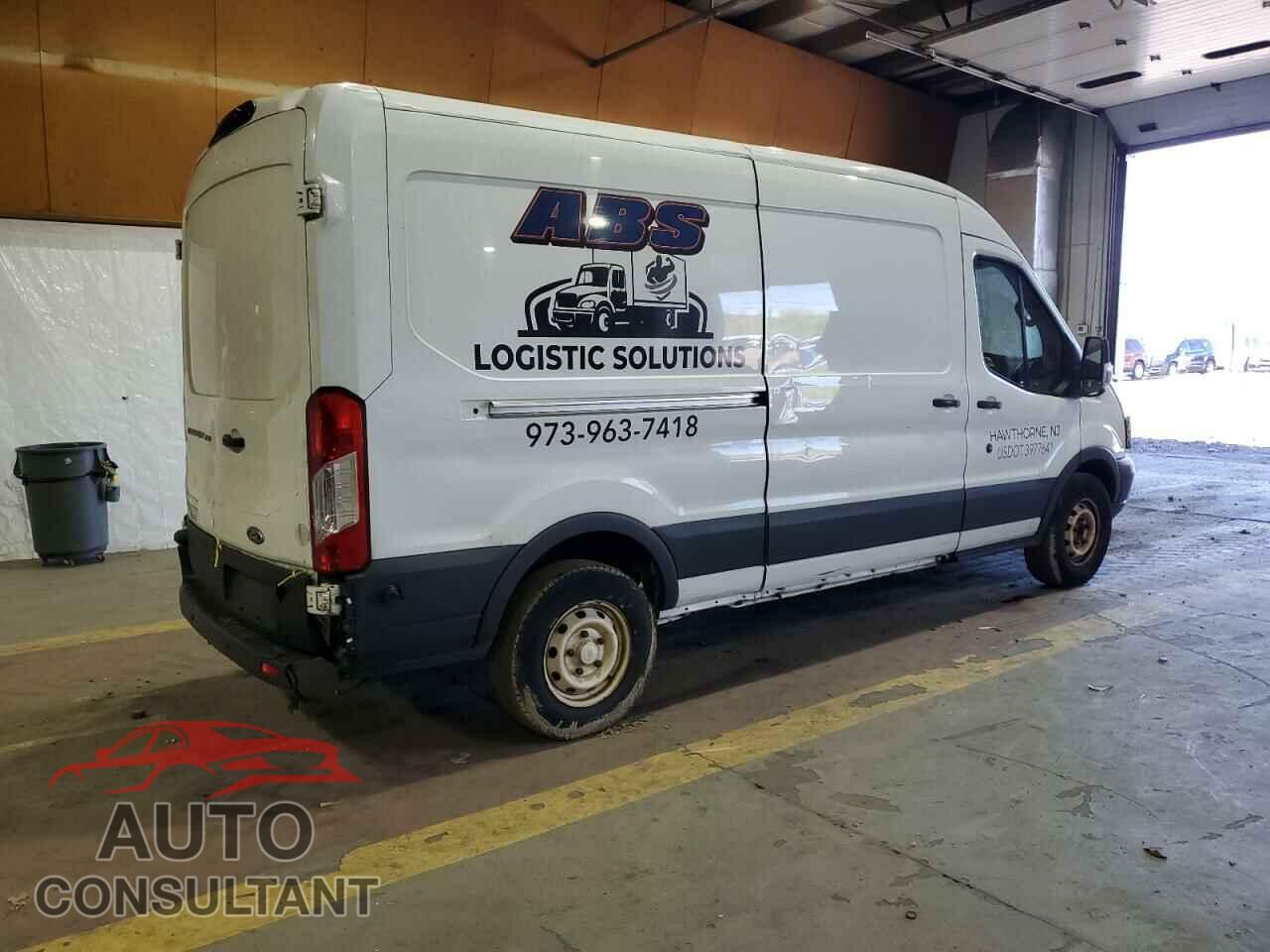 FORD TRANSIT 2018 - 1FTYR2CM3JKA52361