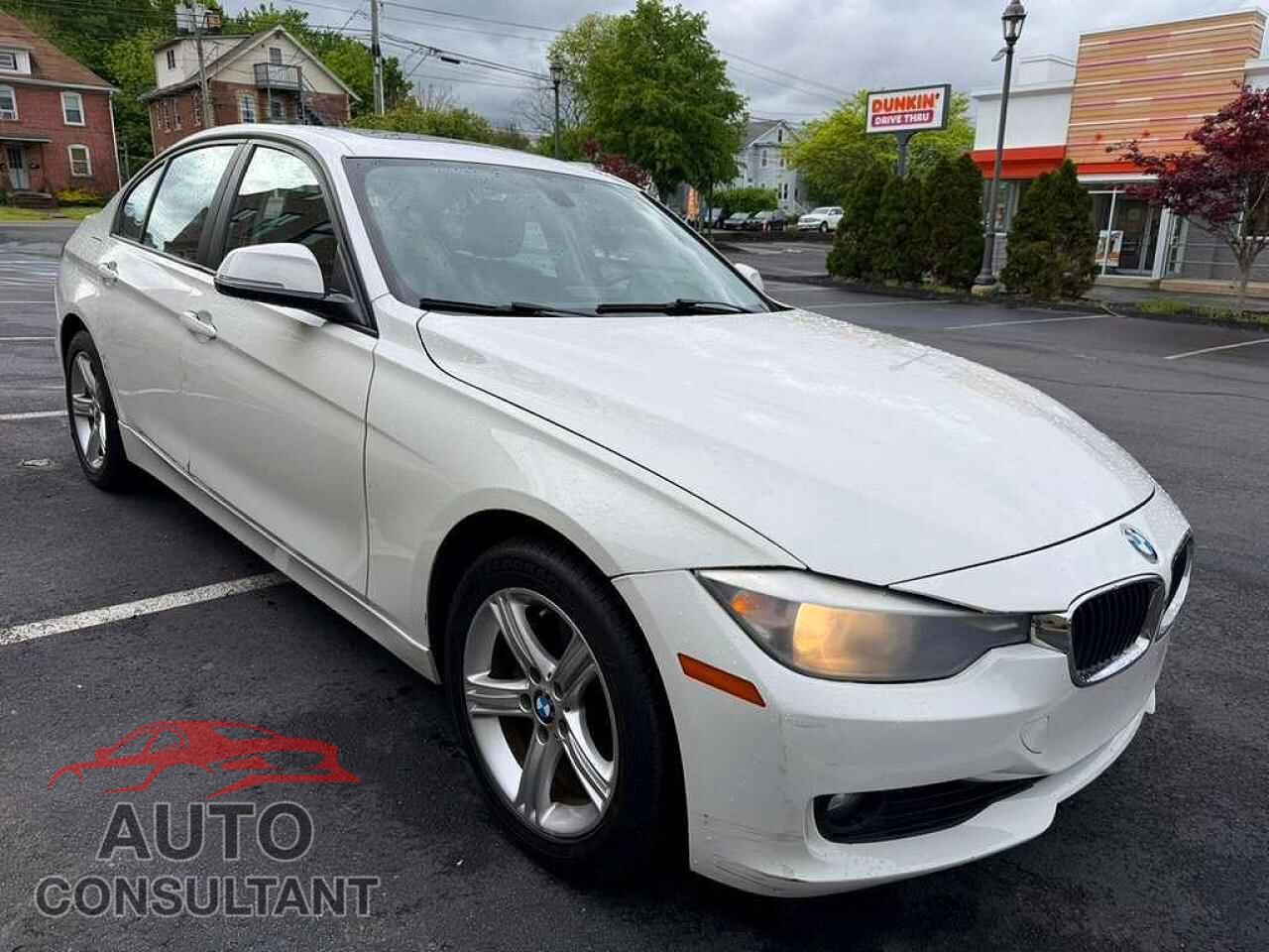 BMW 3 SERIES 2014 - WBA3B3C59EJ979225