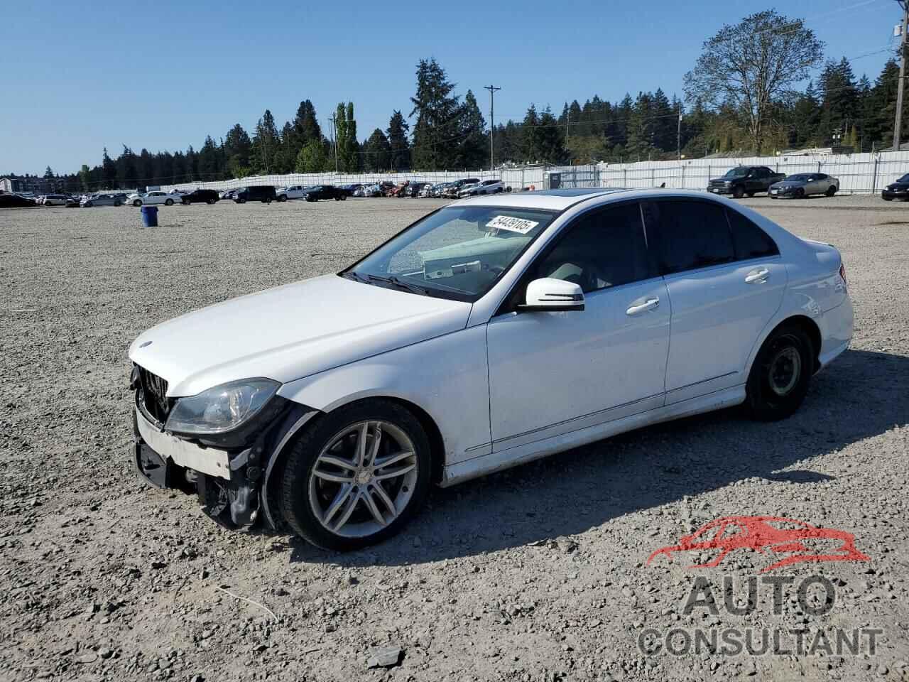 MERCEDES-BENZ C-CLASS 2013 - WDDGF8ABXDR285938
