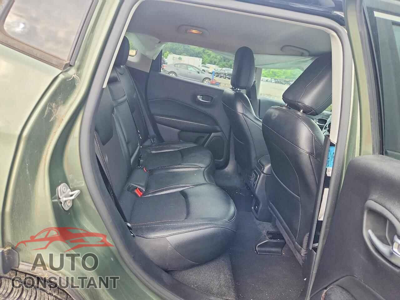 JEEP COMPASS 2020 - 3C4NJDBB2LT153799