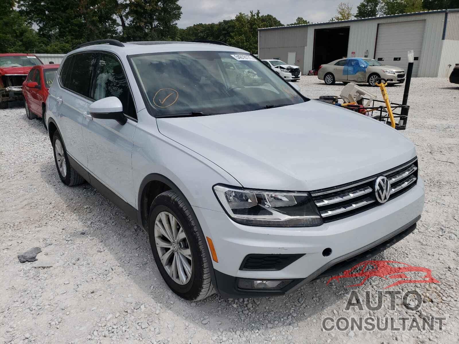 VOLKSWAGEN TIGUAN 2018 - 3VV3B7AX9JM006536